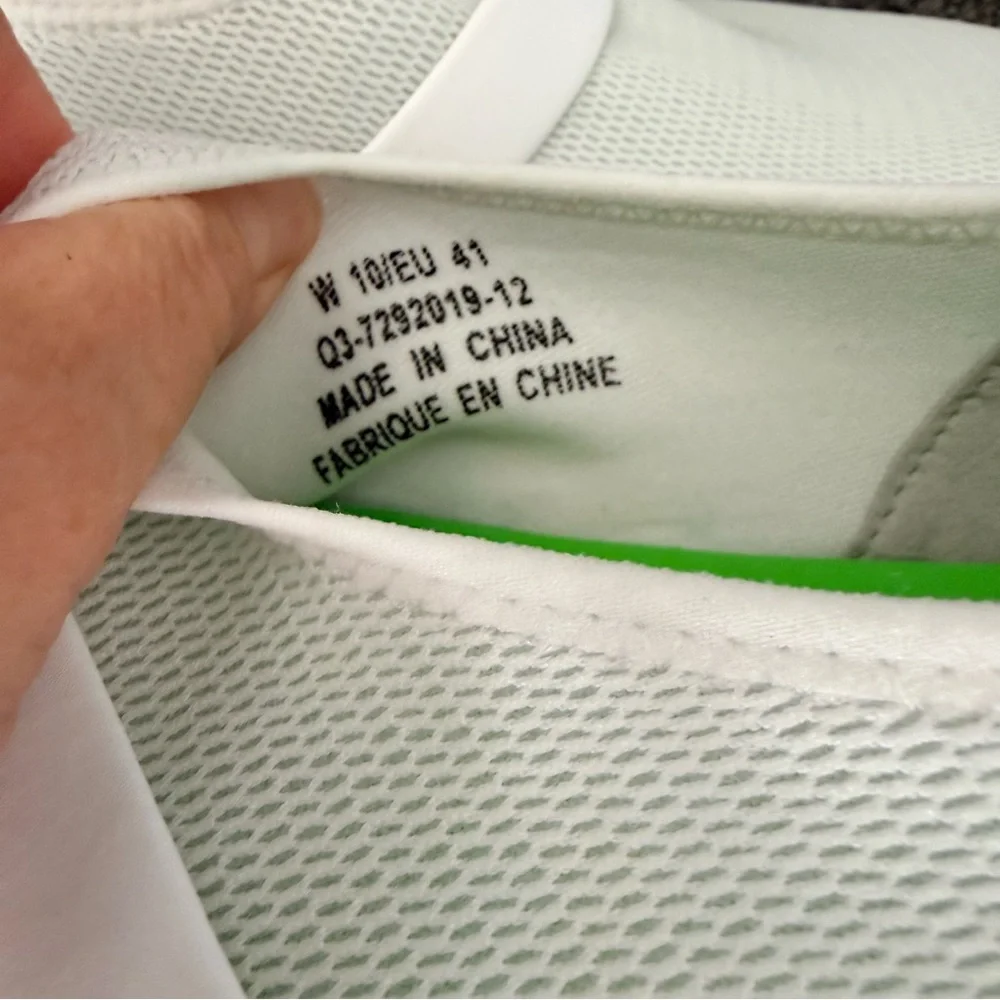 OOFOS Oomg Low Mesh‎ White US Women's Size 10